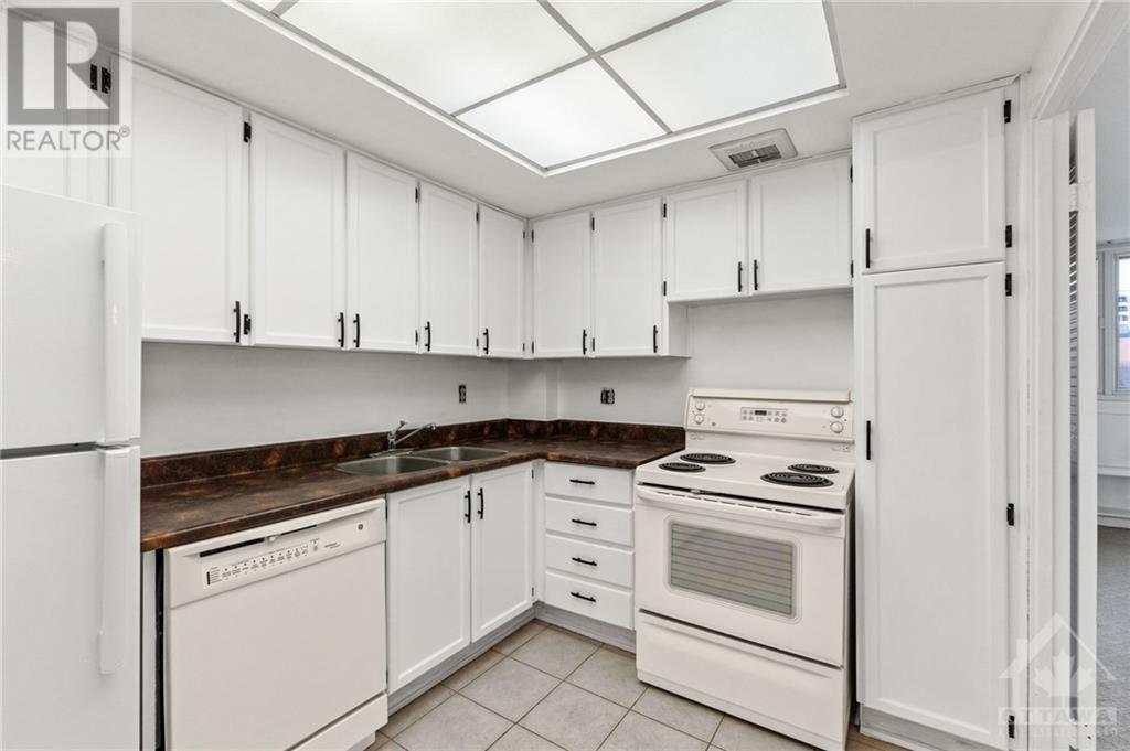 500 LAURIER AVENUE W UNIT#303, #303