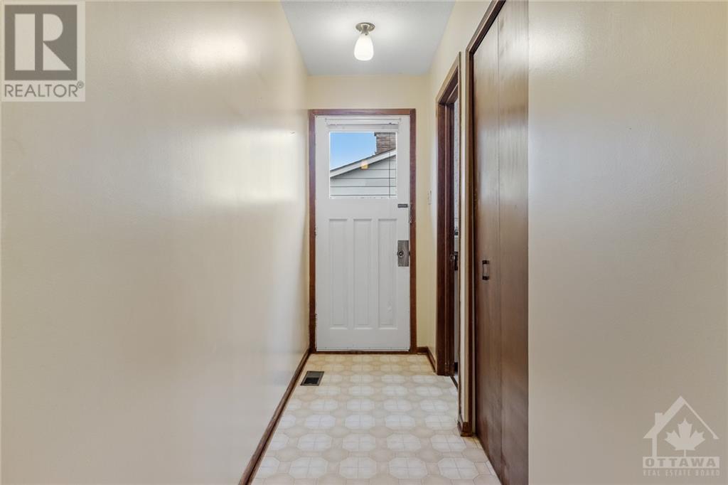 89 MCCLELLAN ROAD
