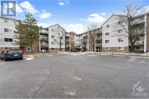 280 BRITTANY DRIVE UNIT#215, Ottawa