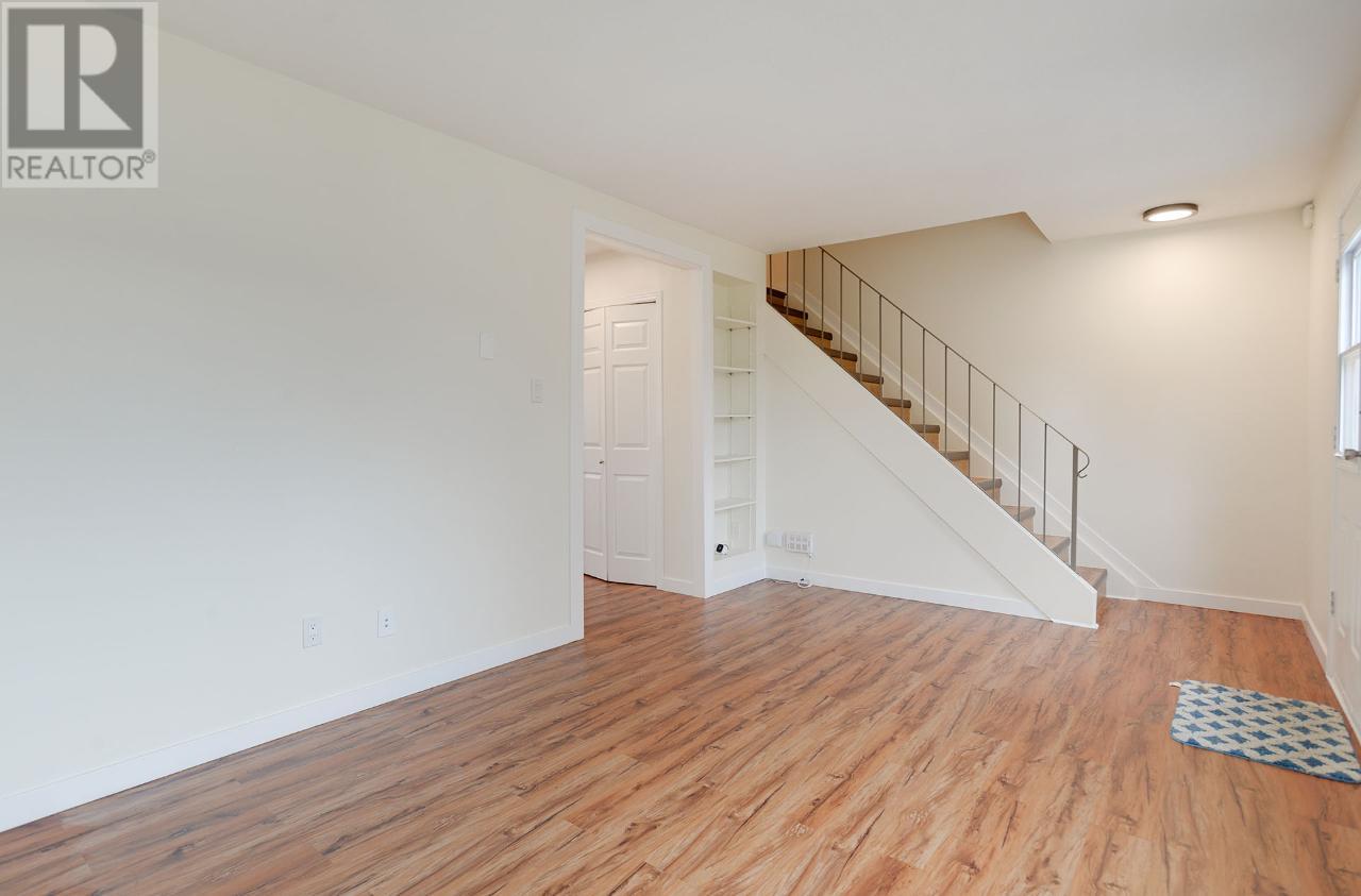 Listing 170486 - Large Photo # 11