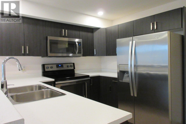 221-5170 DALLAS DRIVE, Kamloops