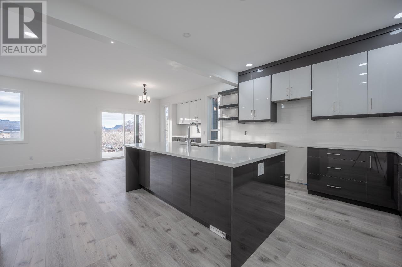 Listing 170939 - Large Photo # 3