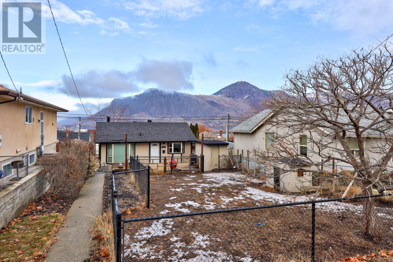 Listing 171022 - Large Photo # 2