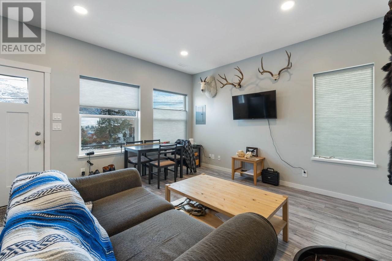 Listing 171031 - Large Photo # 6