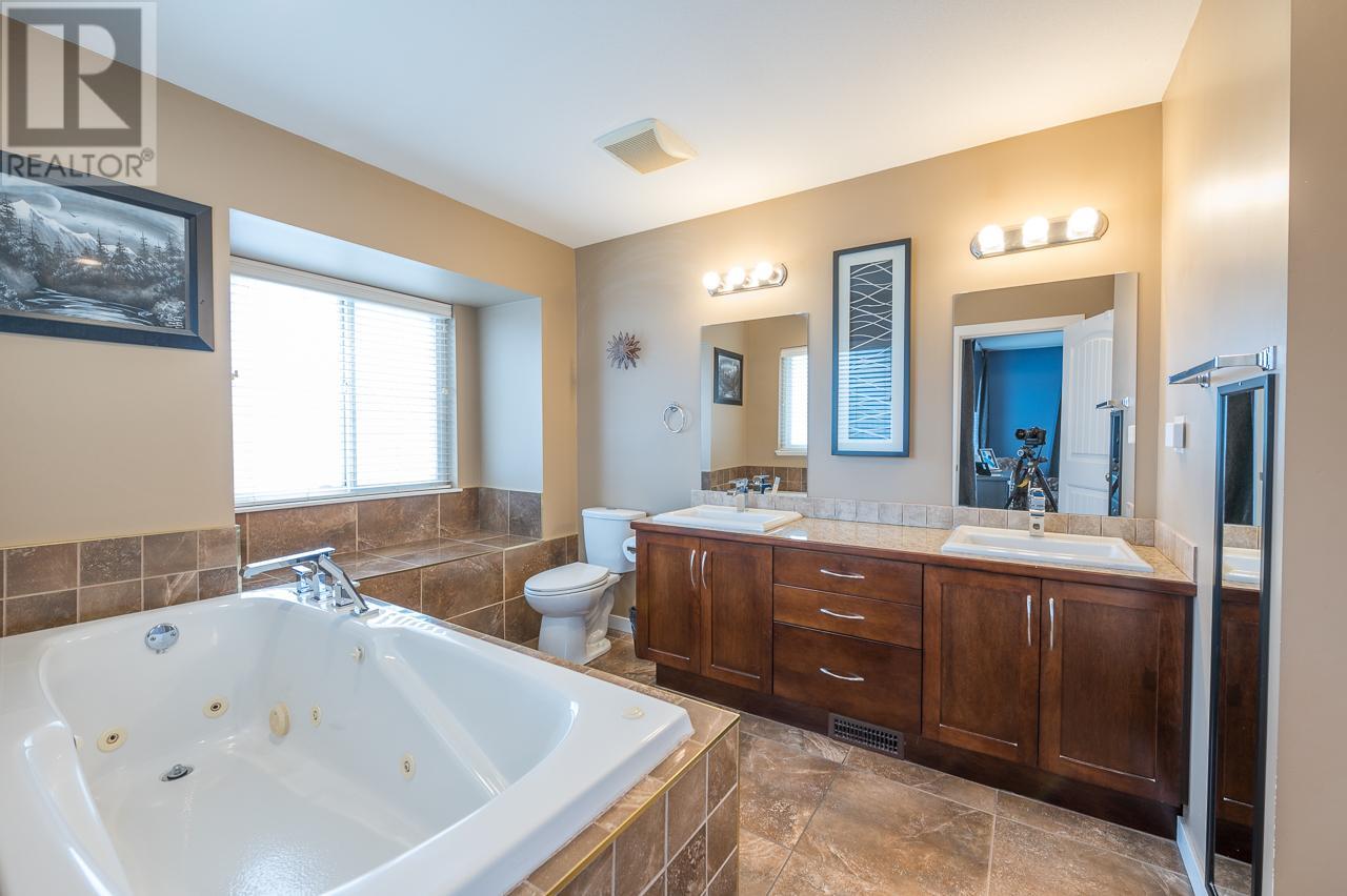 Listing 171075 - Large Photo # 15