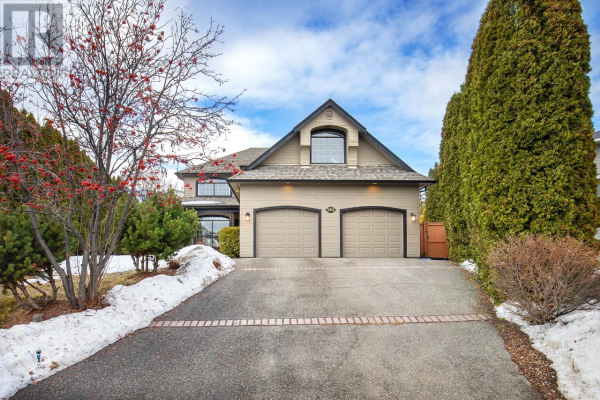2054 TOMLINSON CRT, Kamloops