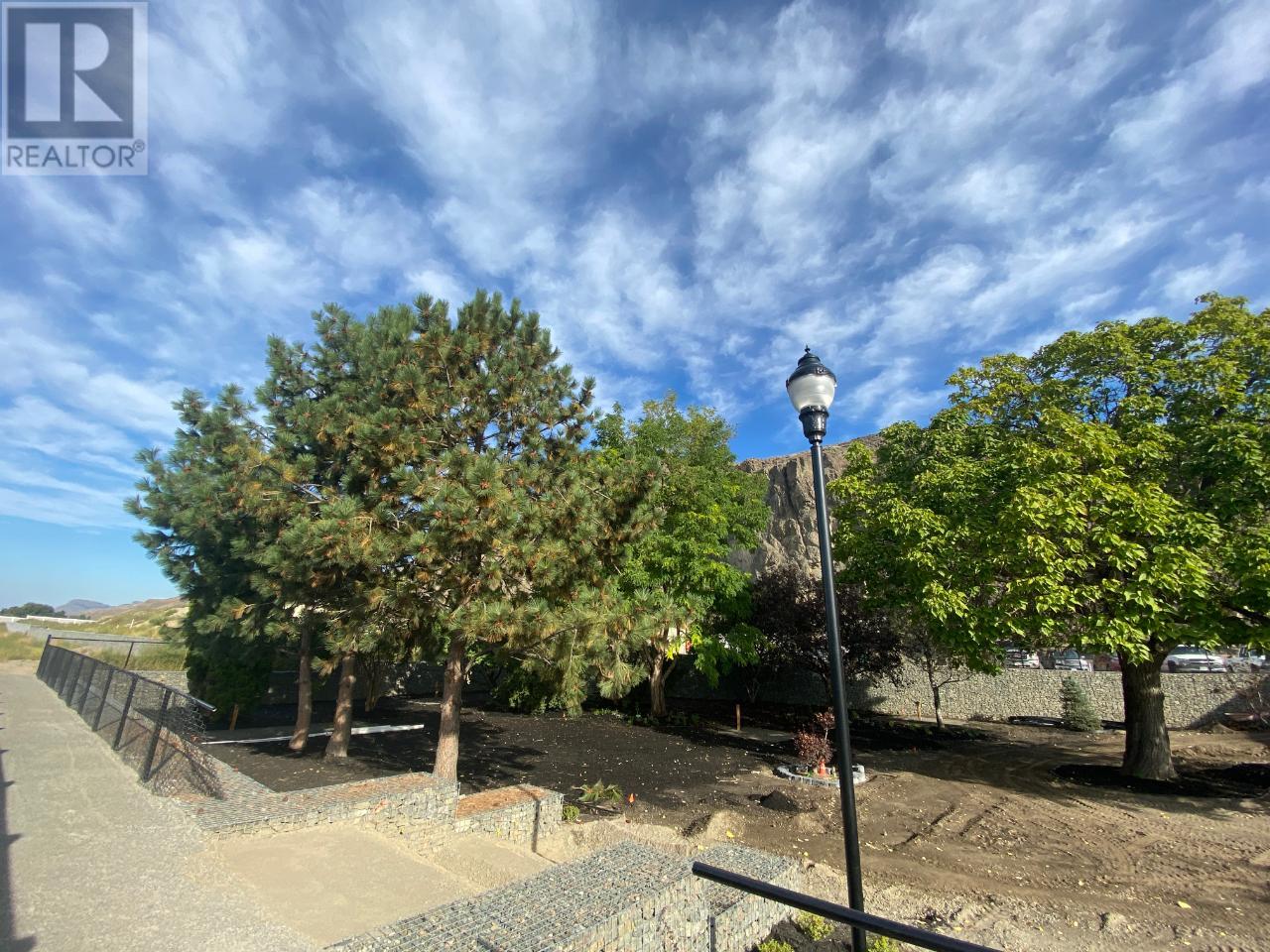 Listing 171119 - Large Photo # 37