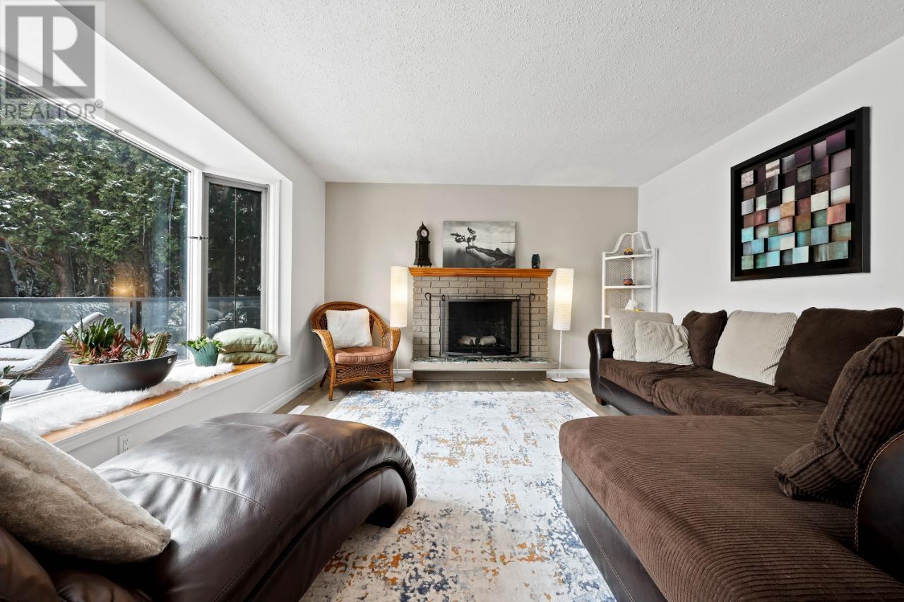 Listing 171166 - Large Photo # 3