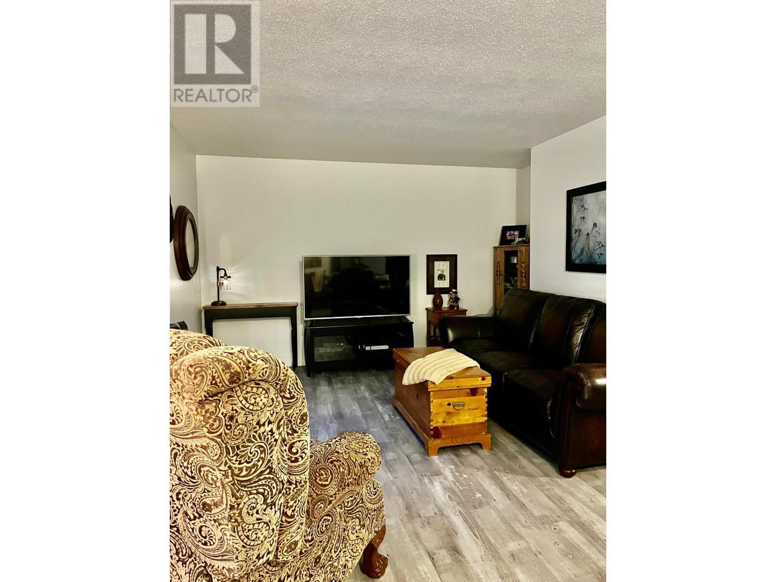 Listing 171173 - Large Photo # 46