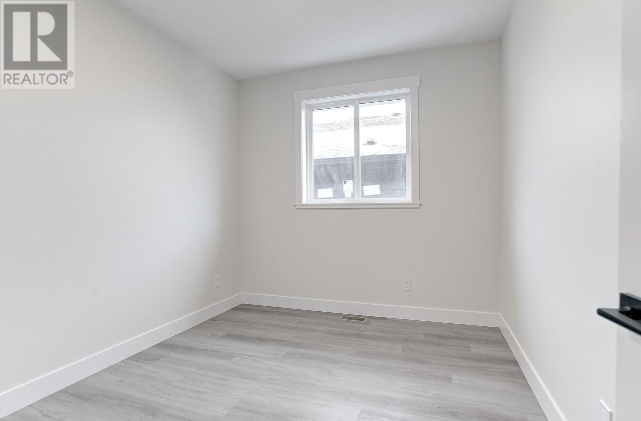 Listing 171203 - Large Photo # 19
