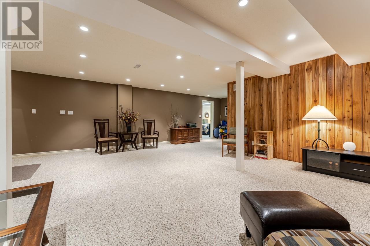 Listing 171248 - Large Photo # 24