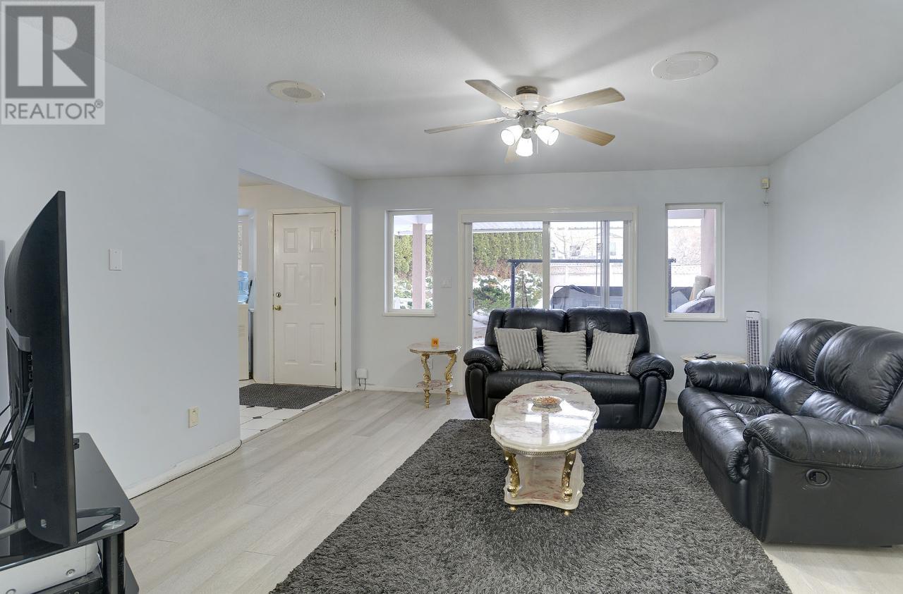 Listing 171615 - Large Photo # 18