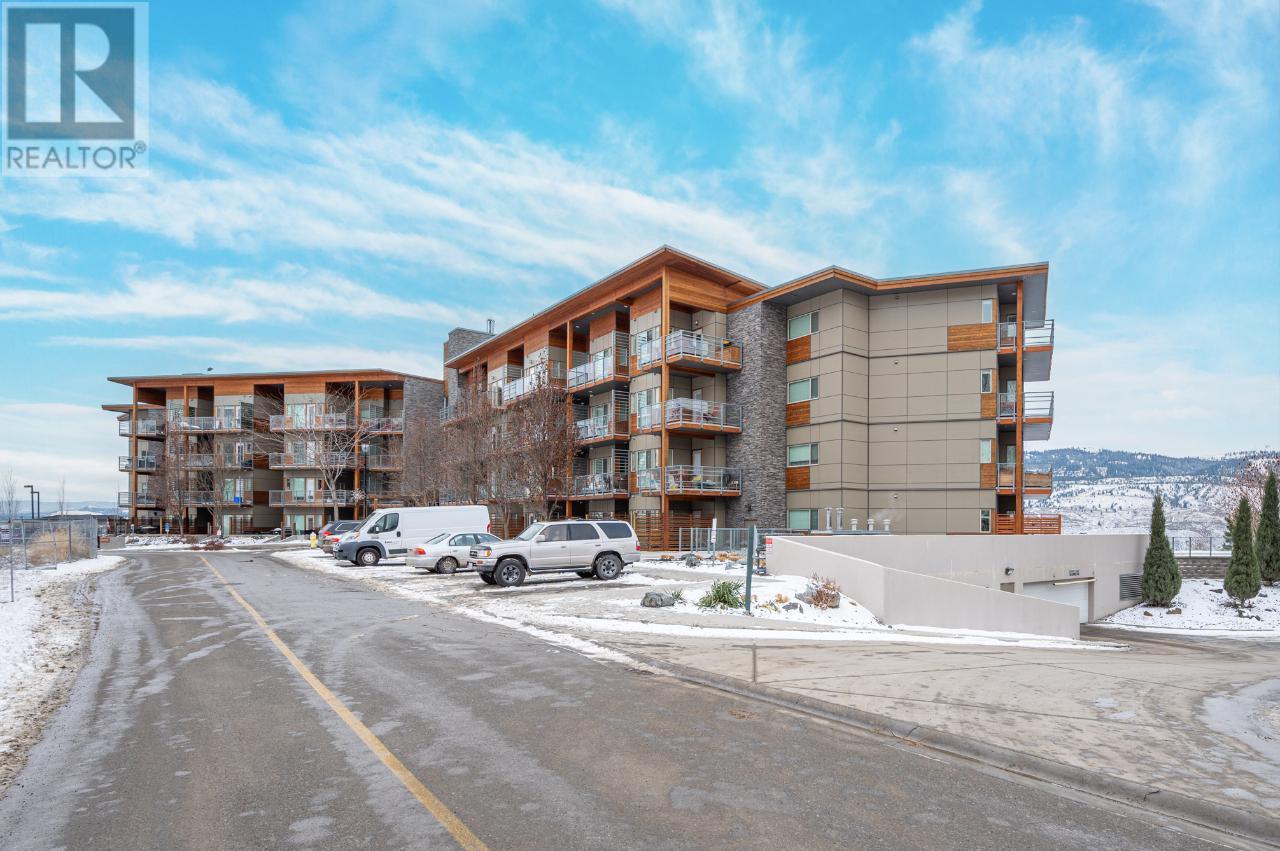 Listing 171668 - Large Photo # 33