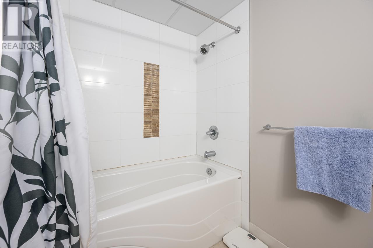 Listing 171668 - Large Photo # 16