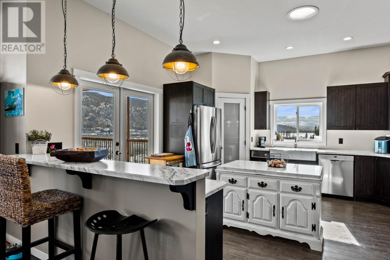 Listing 171772 - Large Photo # 13