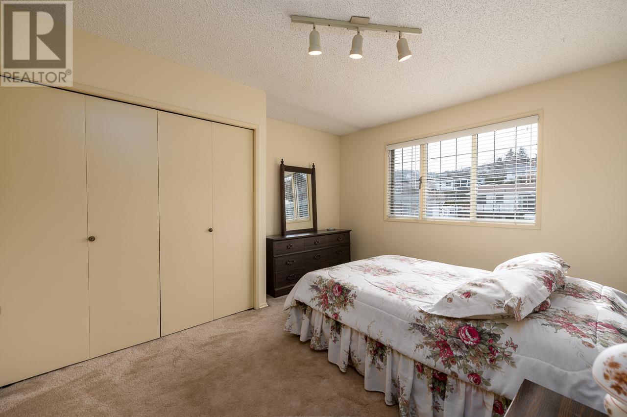 Listing 171773 - Large Photo # 20