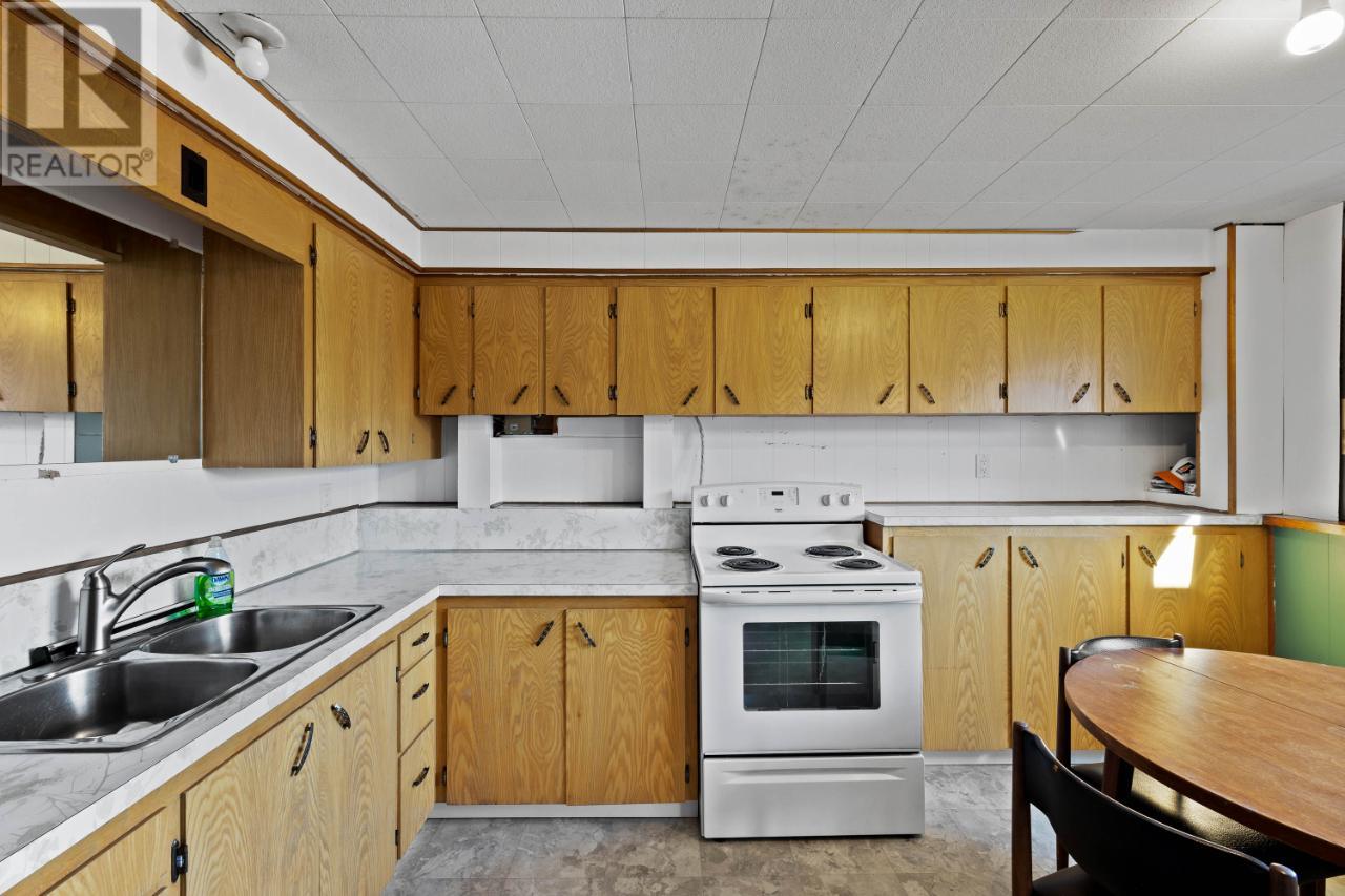 Listing 171785 - Large Photo # 22