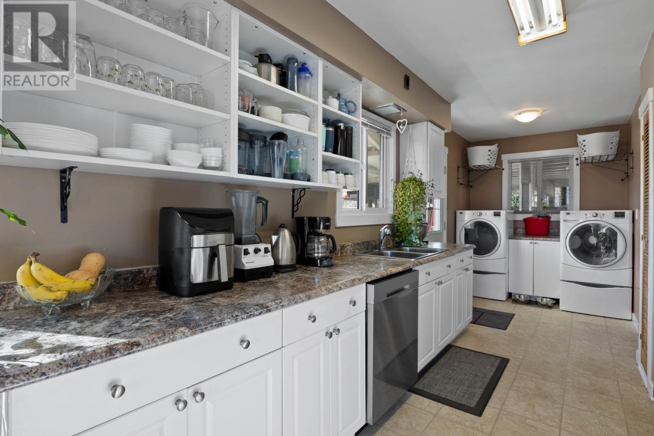 Listing 171785 - Large Photo # 6
