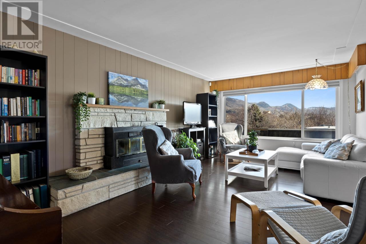Listing 171785 - Large Photo # 11