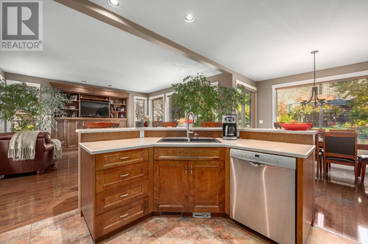 Listing 171811 - Large Photo # 6