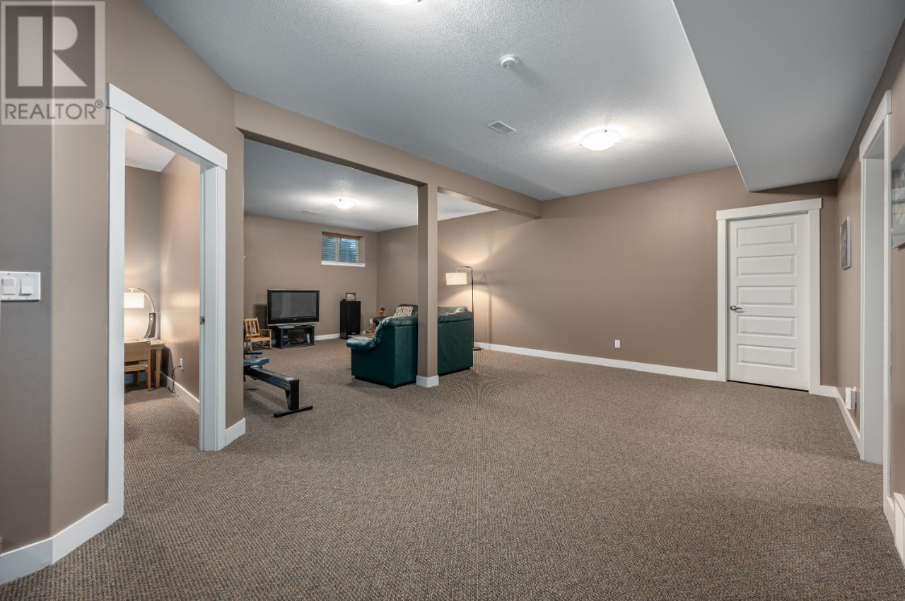 Listing 171811 - Large Photo # 35