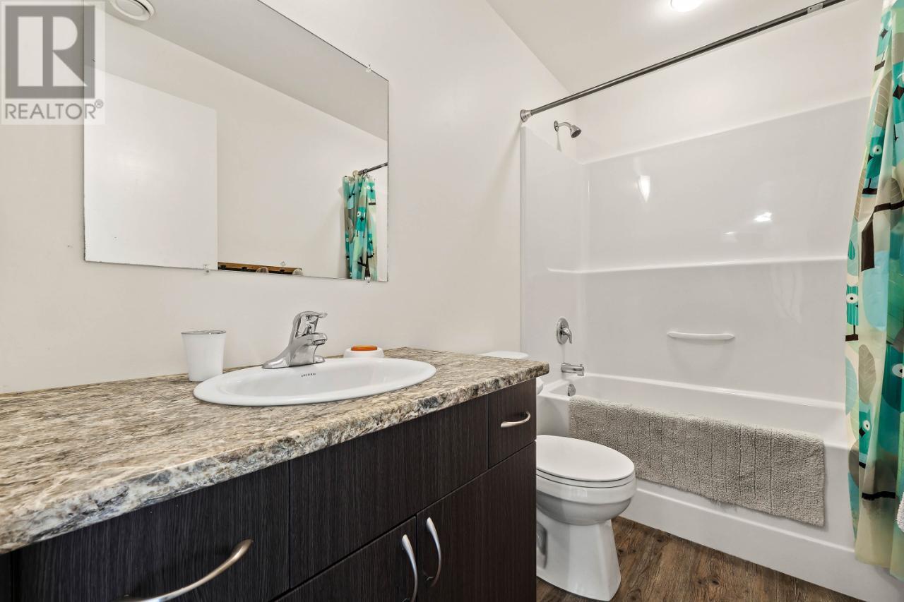 Listing 172367 - Large Photo # 26