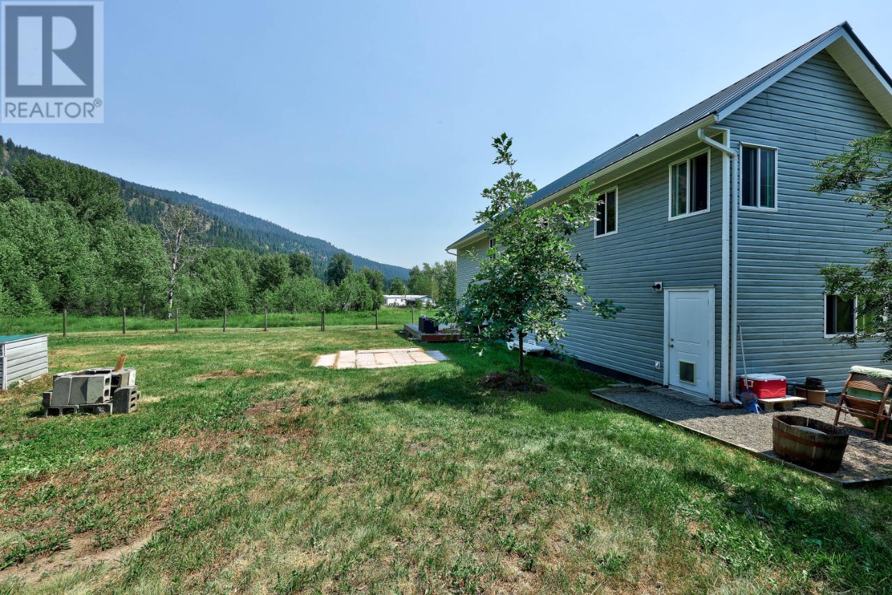 Listing 172367 - Large Photo # 32