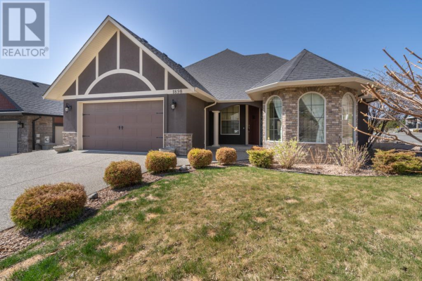 1898 IRONWOOD DRIVE, Kamloops