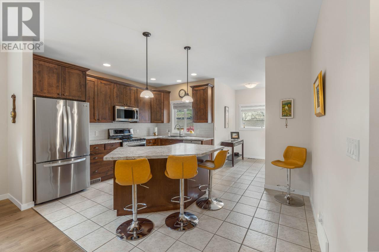 Listing 172742 - Large Photo # 6
