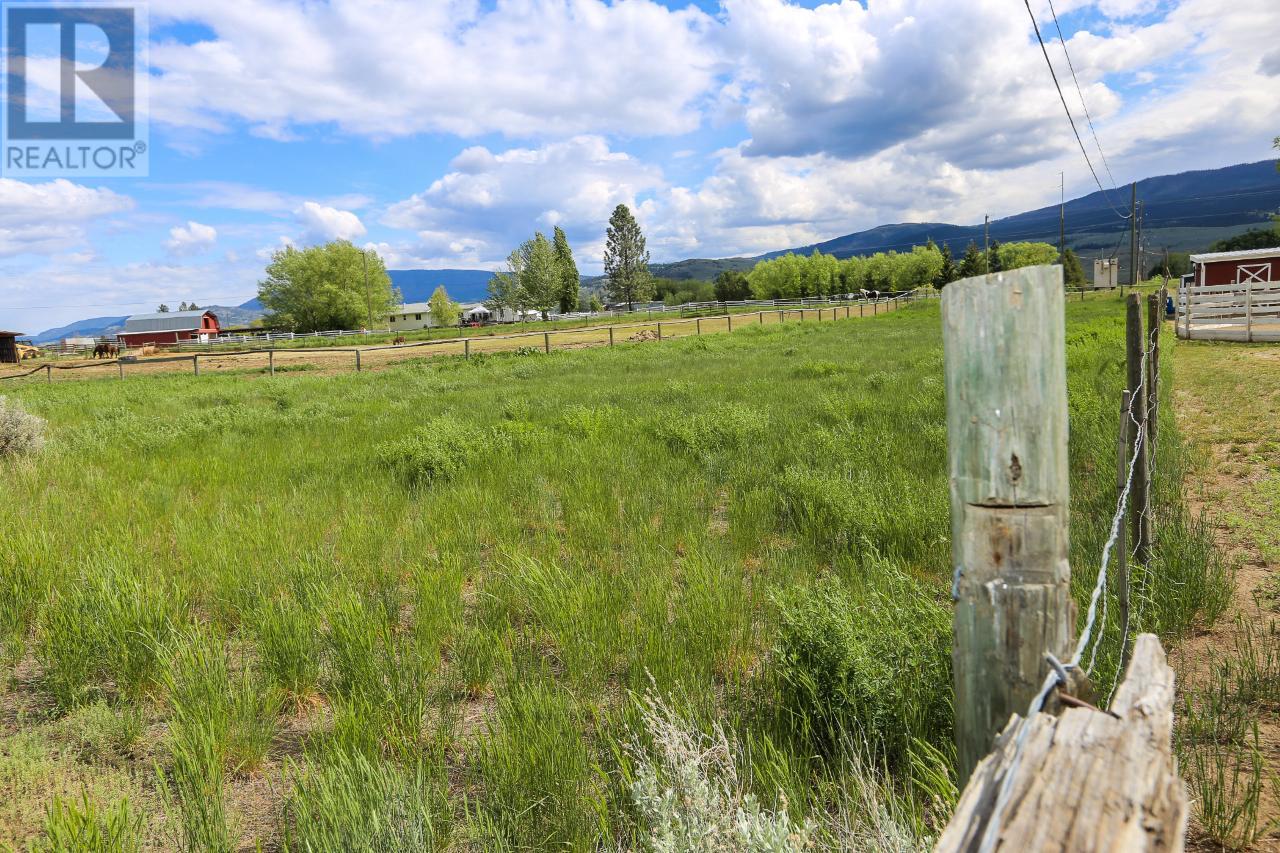 Listing 172947 - Large Photo # 44