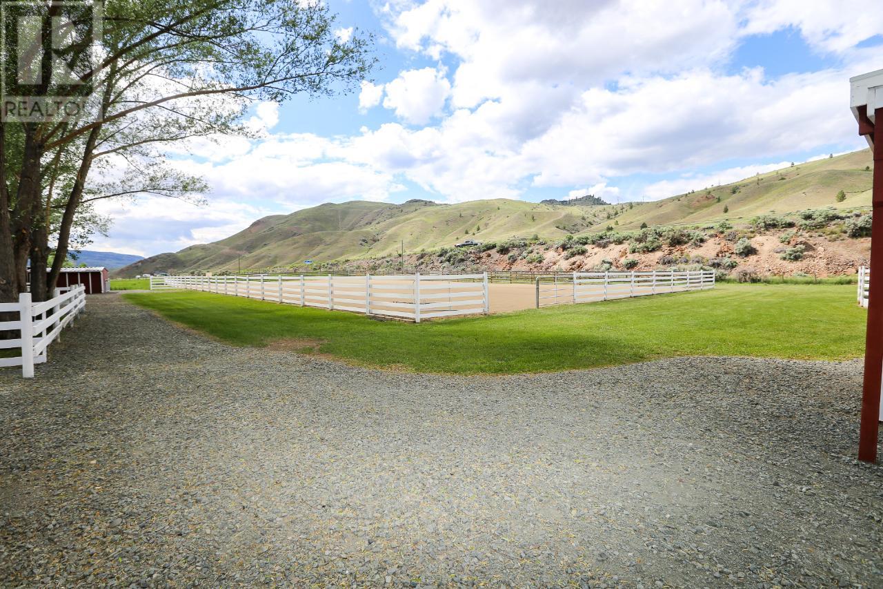 Listing 172947 - Large Photo # 36