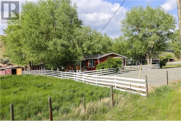 6765 ASHCROFT ROAD, Kamloops