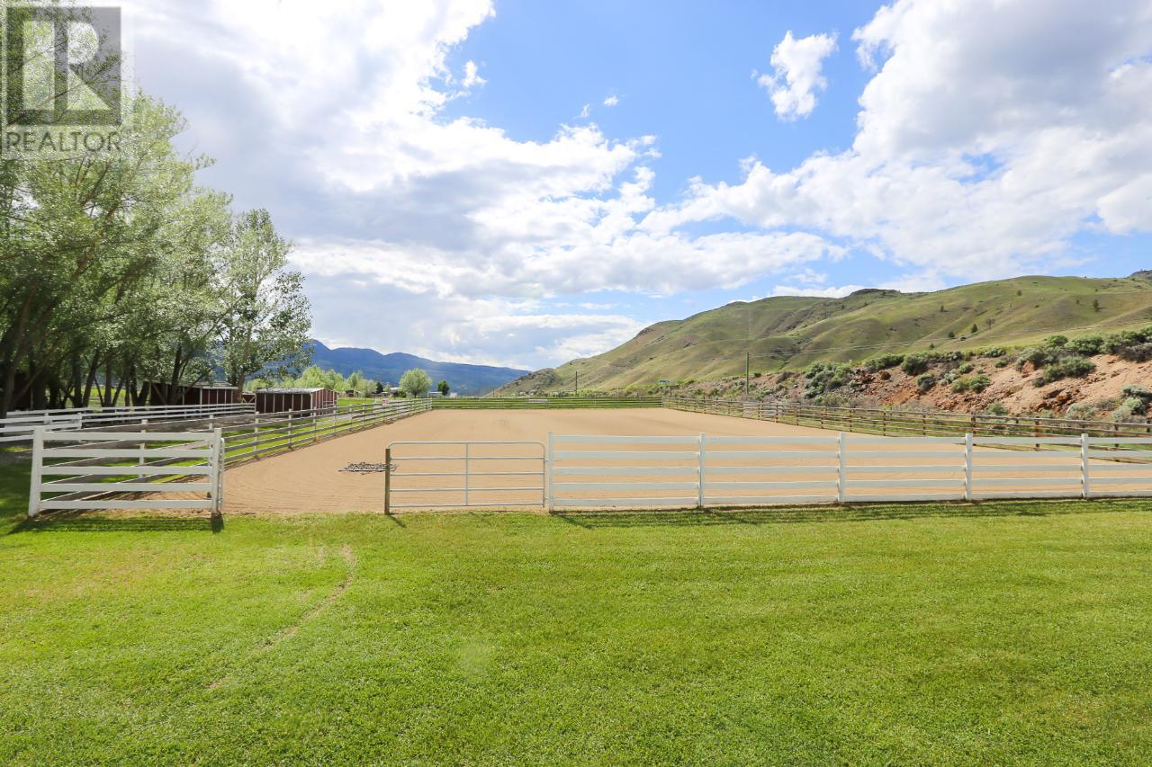 Listing 172947 - Large Photo # 40