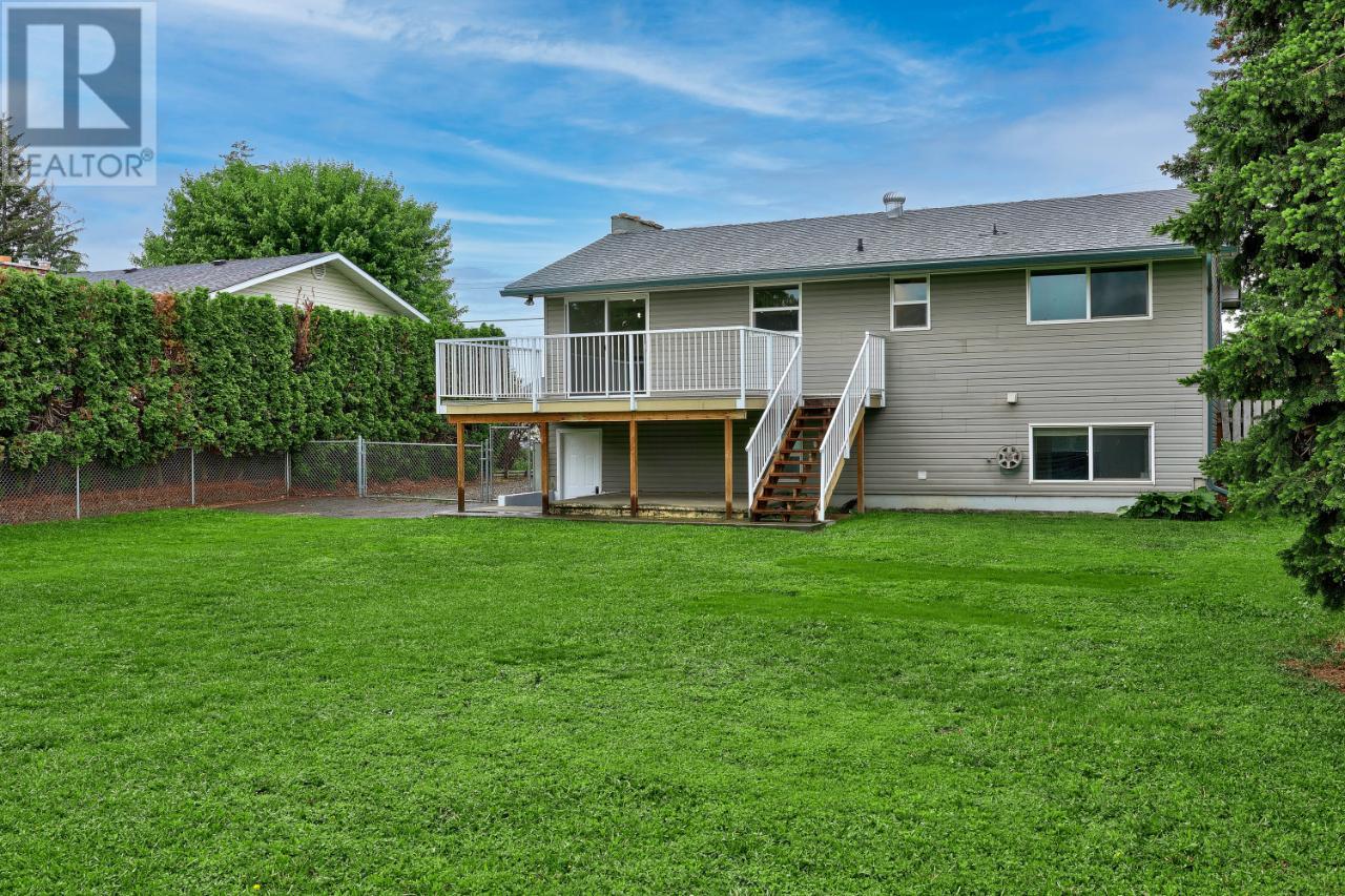 Listing 172951 - Large Photo # 27