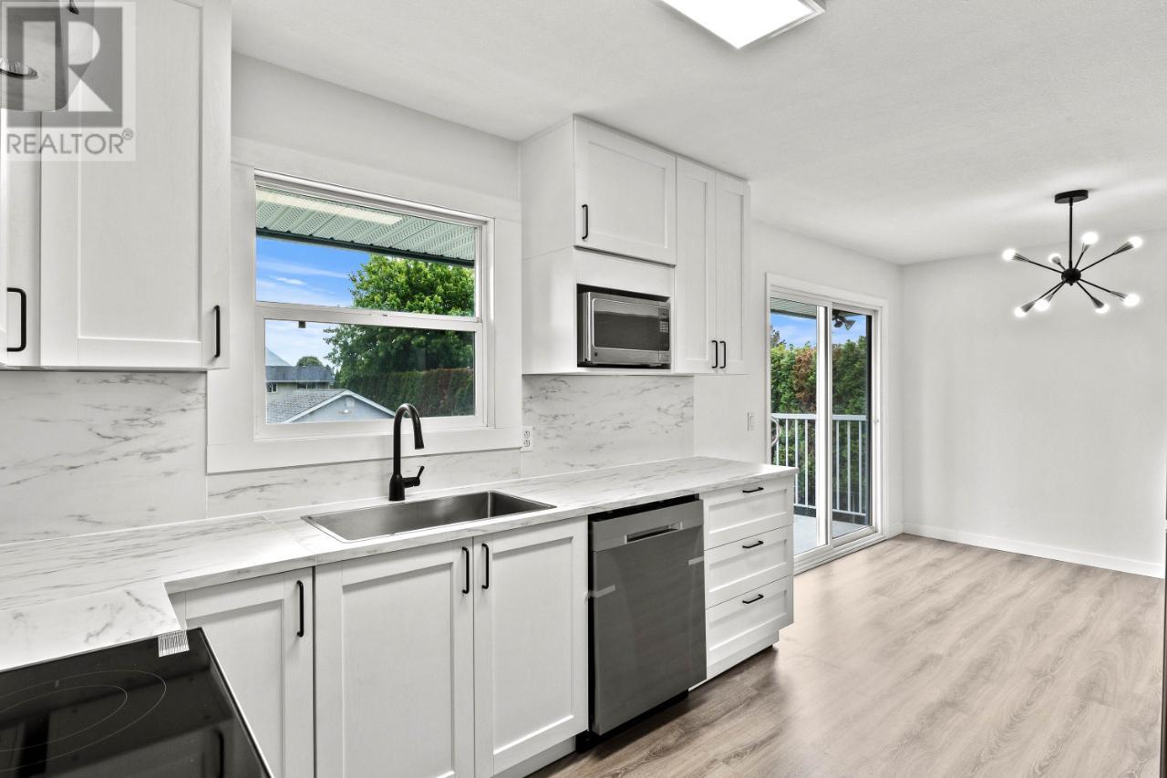Listing 172951 - Large Photo # 13