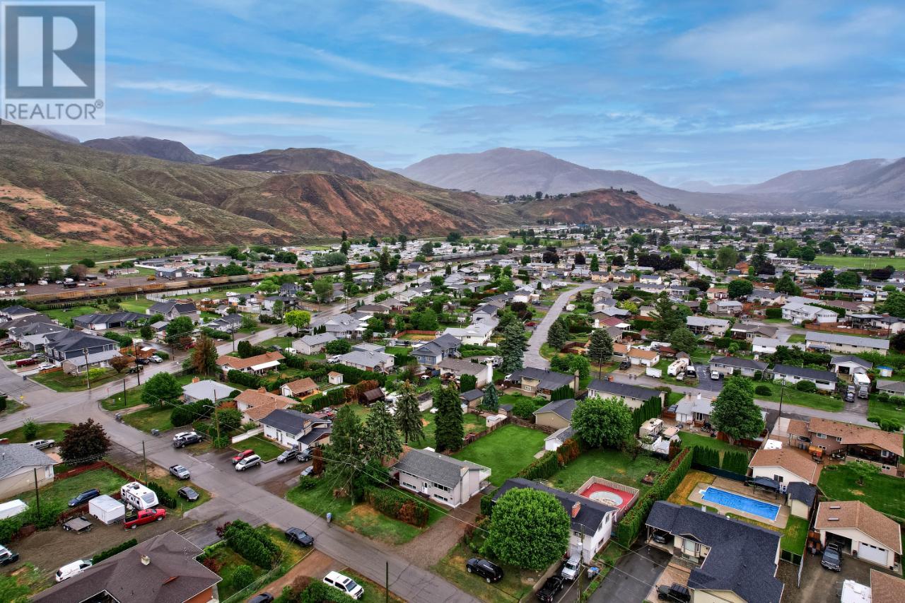 Listing 172951 - Large Photo # 38