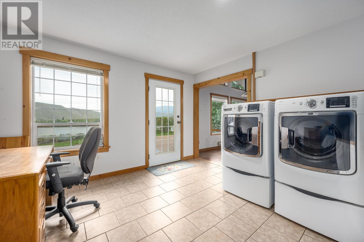 Listing 172978 - Large Photo # 12