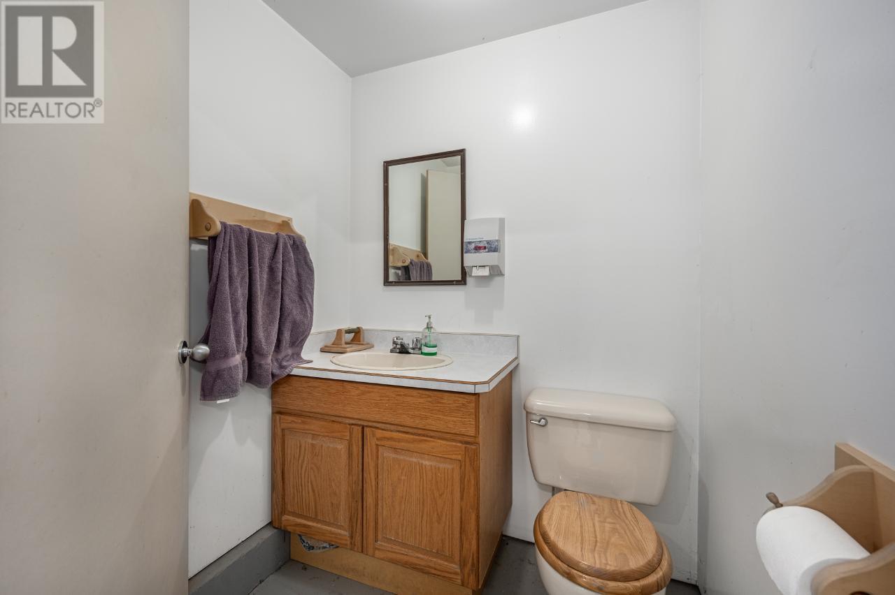 Listing 172978 - Large Photo # 28