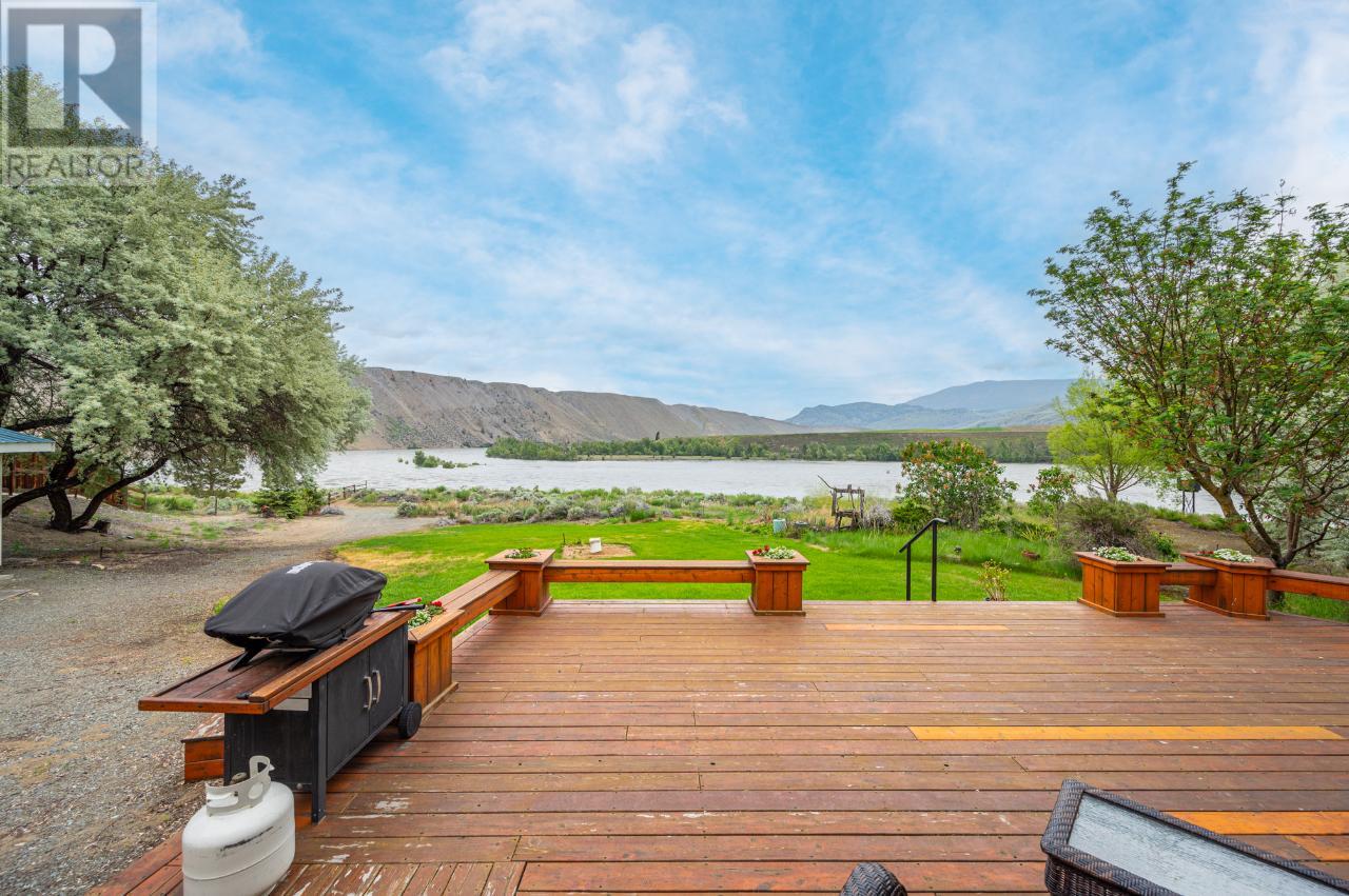 Listing 172978 - Large Photo # 64