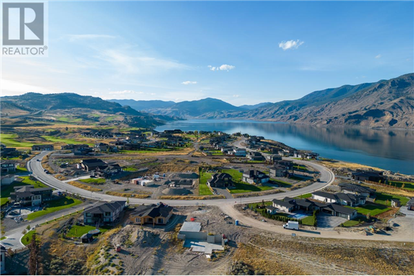 128 LAKE POINT COURT, Tobiano