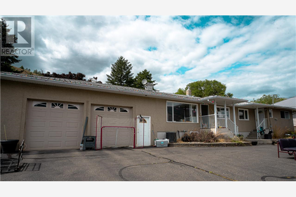 2630 PARKVIEW DRIVE, Kamloops