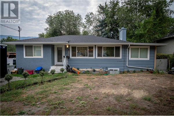 4067 YELLOWHEAD HIGHWAY, Kamloops