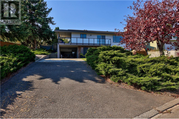 1716 PENNASK TERRACE, Kamloops