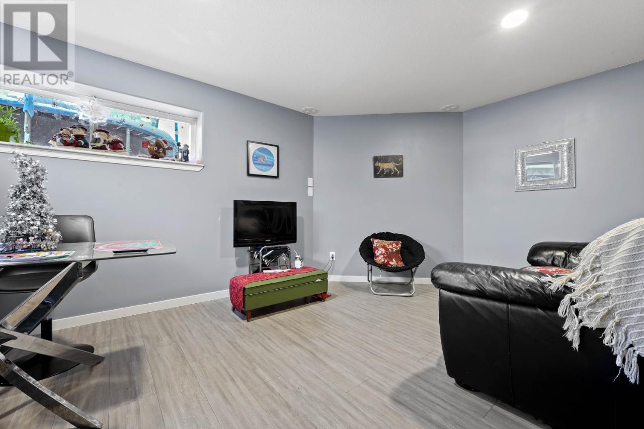2300 ABBEYGLEN WAY