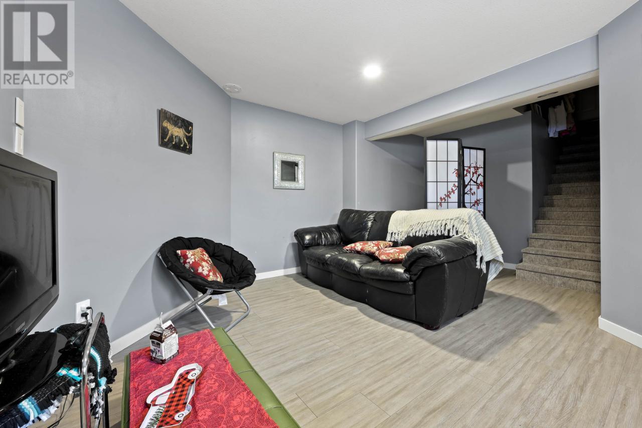 2300 ABBEYGLEN WAY