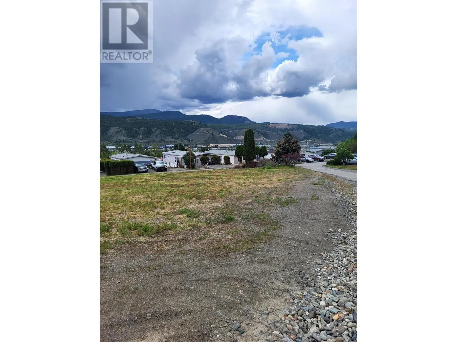 3099 SHUSWAP Road Unit# 17