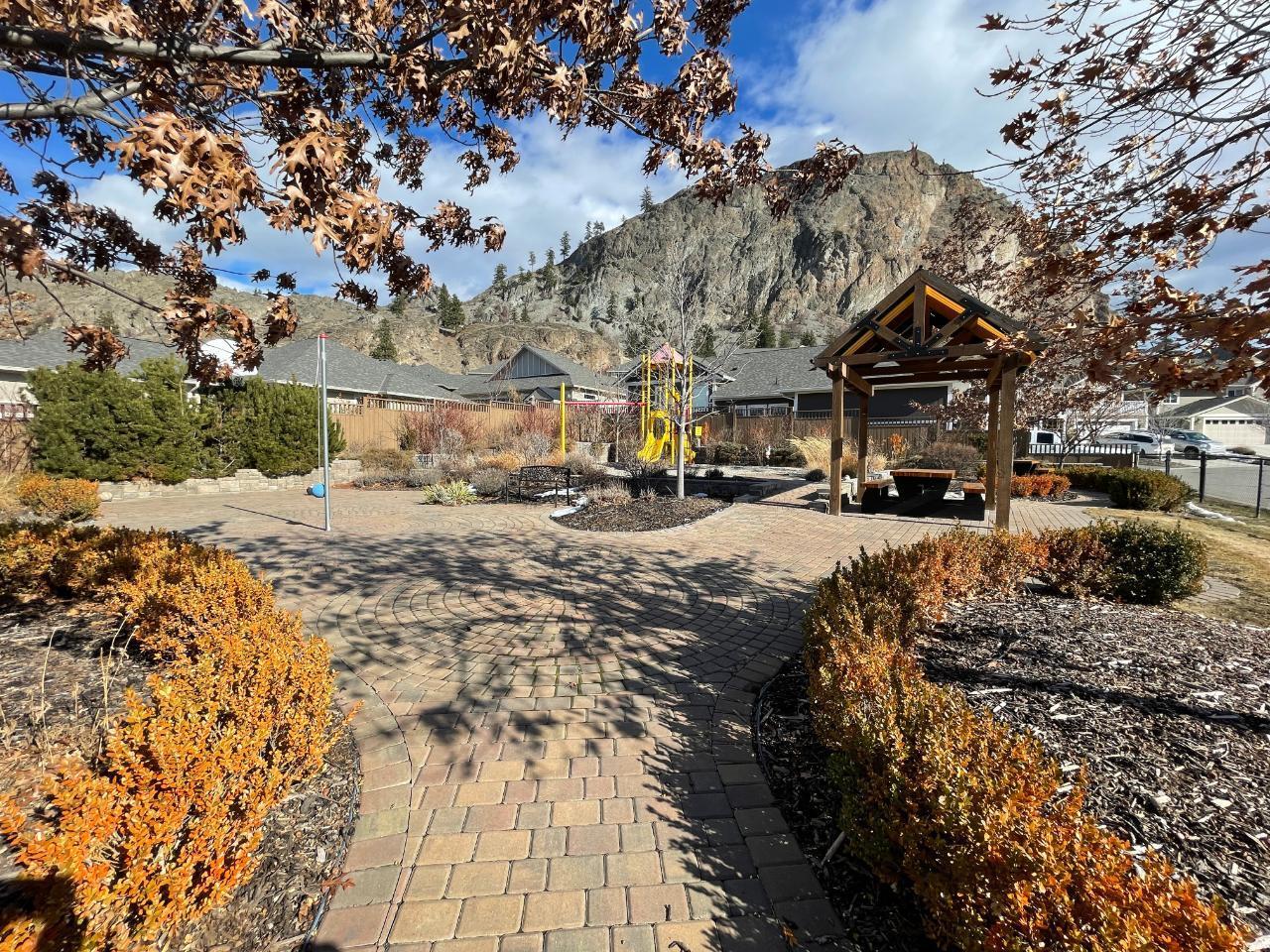 4400 MCLEAN CREEK Road Unit# 102, #102