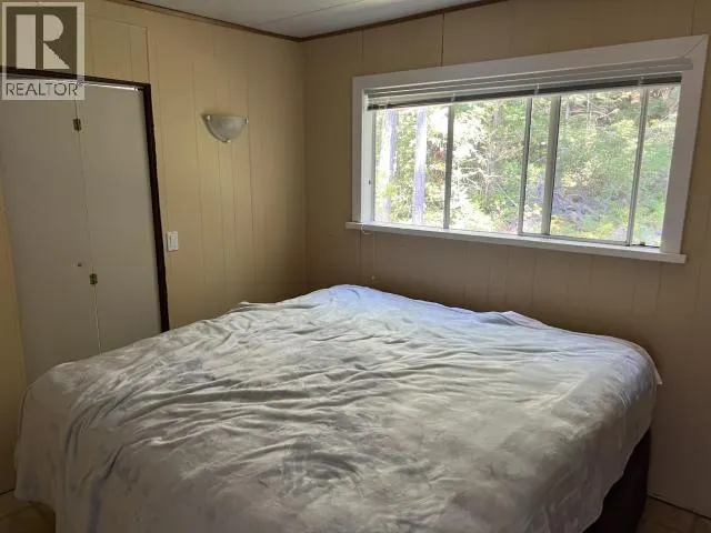 9302 POWELL LAKE