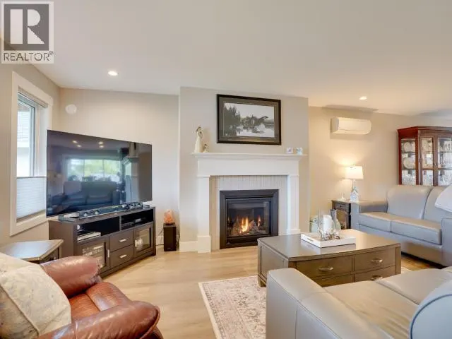 7472 GABRIOLA CRESCENT