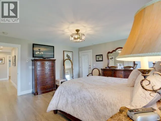 7472 GABRIOLA CRESCENT